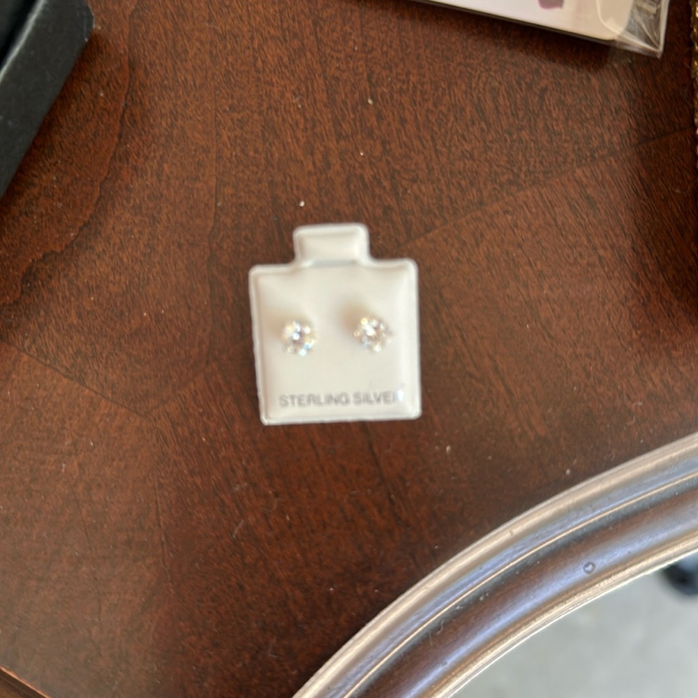 Earrings Givvy